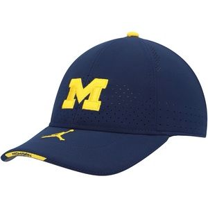 Nike Air Jordan Michigan Wolverines On Field Team Issue Aerobill Flex Hat L/XL